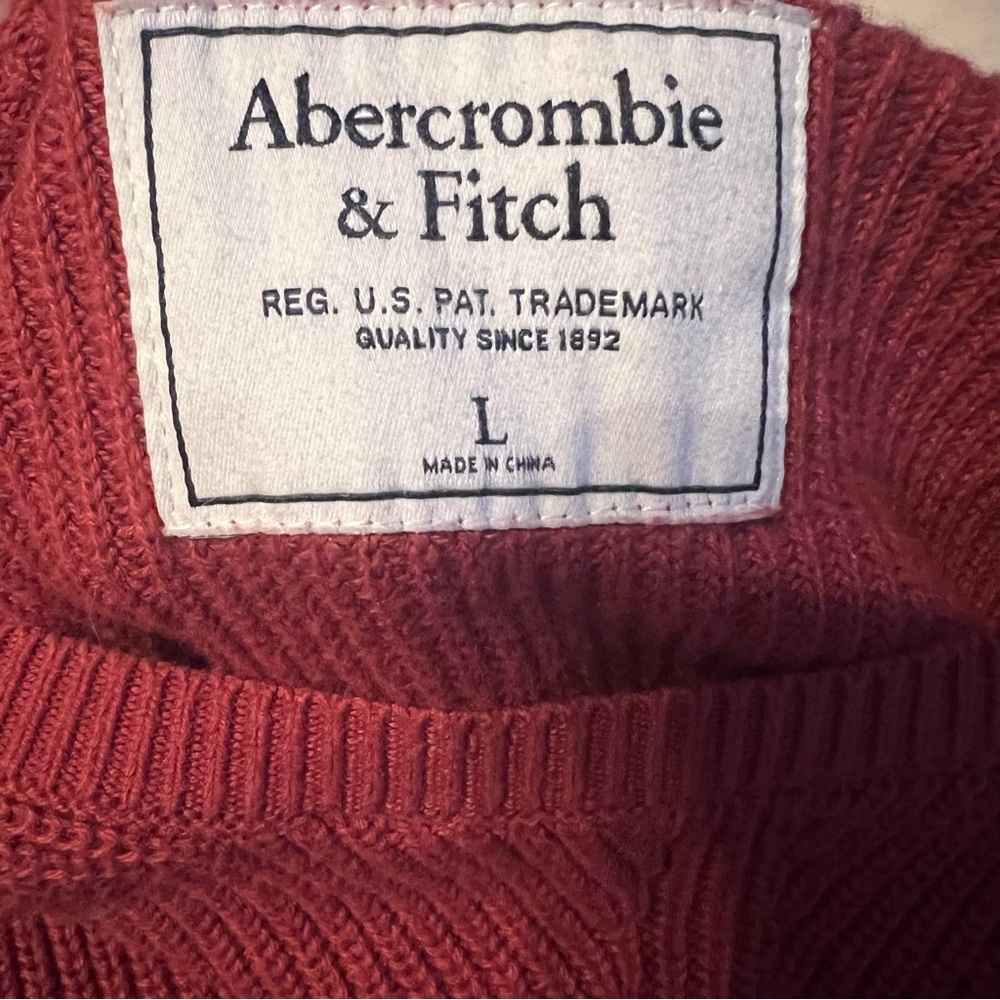 A&F sweater - Picture 3 of 3